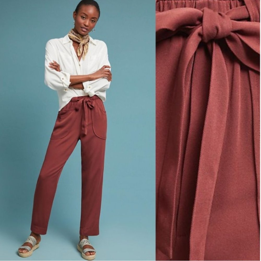 LIKE NEW: ANTHROPOLOGIE Northwestern Joggers